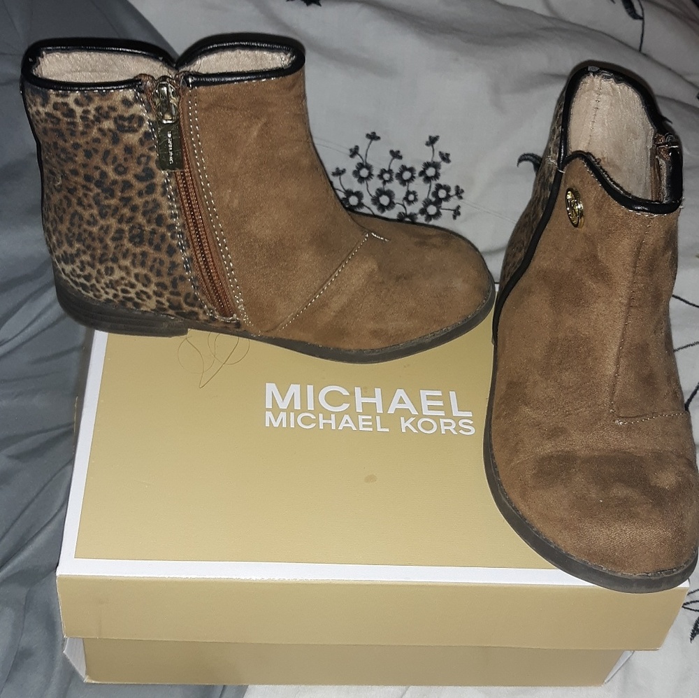 Michael Kors boots (toddler girls)